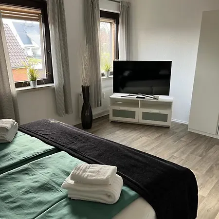 Apartamento Ferien-whg Stuenkel Nahe Steinhuder Mit Garten Und Balkon