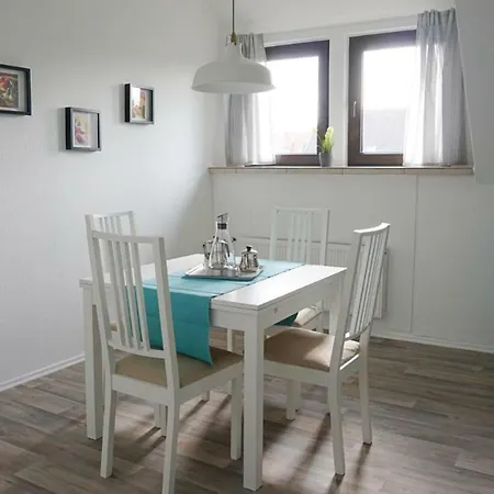 Ferien-whg Stuenkel Nahe Steinhuder Mit Garten Und Balkon Apartment
